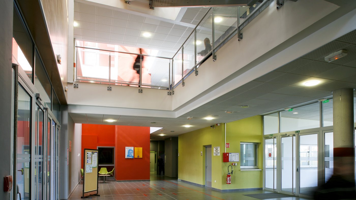 Architecture d'intérieur - Construction du collège Pierre-Gilles-de-Gennes